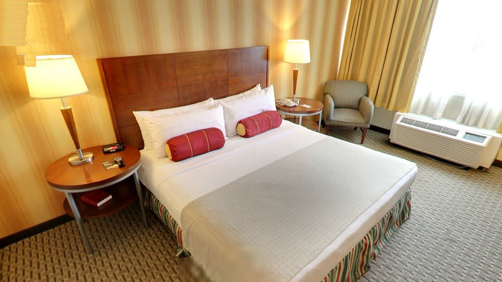 E Hotel Banquet & Conference Center 에디슨 외부 사진